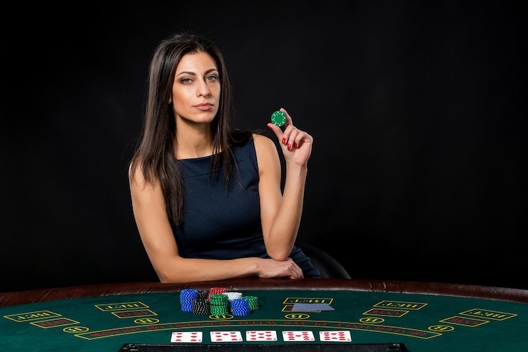 Tampilan layar meja French Roulette live dengan dealer profesional di platform meongwin
